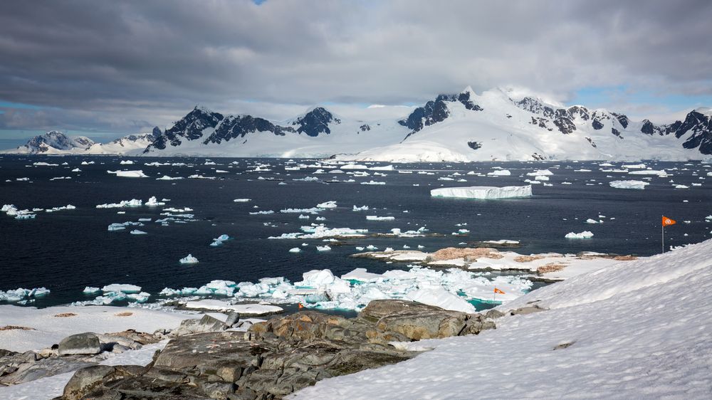 Vědec po 18 letech výzkumu Antarktidy: Tak ohromné oteplování jsem nečekal